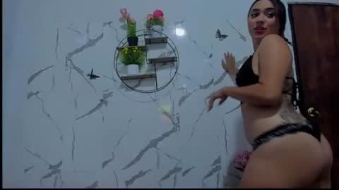 Aymy online show from January 16, 9:30 pm