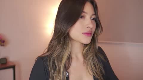 Ayra L online show from February 23, 1:03 am