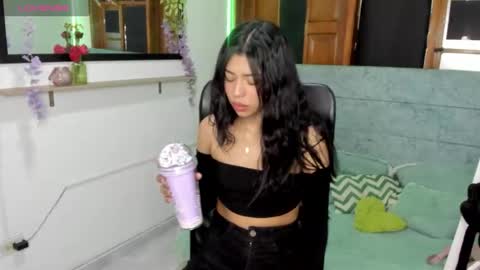 Aysha online show from March 12, 4:18 am