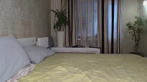 ViktoranMary online show from February 14, 8:33 am