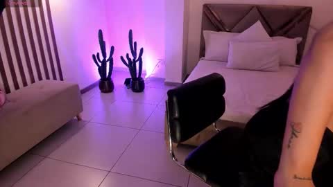 Ayshel online show from January 8, 3:20 am