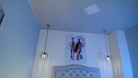 Ayshell online show from November 24, 5:40 am