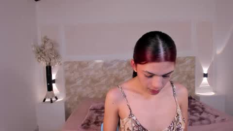 ayshelmoon online show from September 22, 12:51 pm