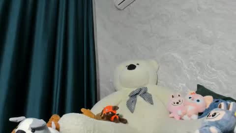 Ayumi online show from September 29, 8:46 pm