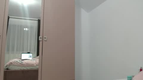 Ayumi online show from December 20, 3:10 pm