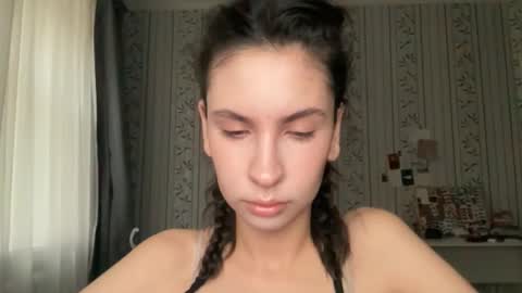 Snapshot of ayyababys chatting on November 10, 1:21 pm angel ayya online show from November 10, 1:21 pm