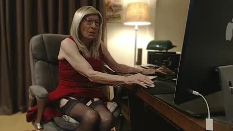 Michelle online show from January 17, 5:01 am