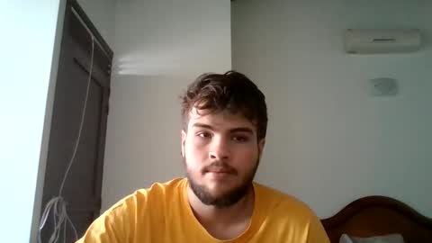 Snapshot of azahal33 chatting on March 15, 6:36 pm azahal33 online show from March 15, 6:36 pm