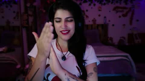 Azahar online show from December 20, 9:11 pm