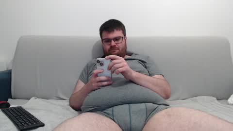 Azer online show from December 8, 5:33 pm