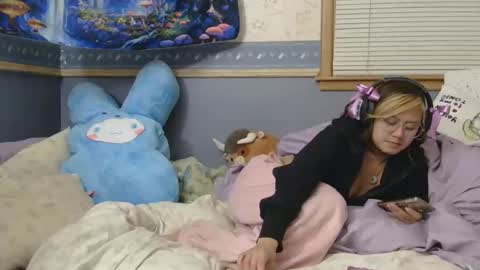 aznp1ea5er online show from March 20, 3:33 am