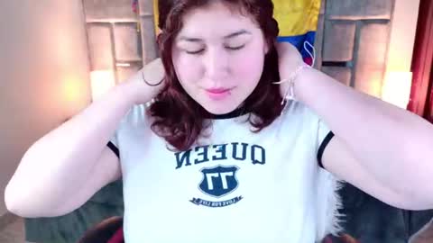 Snapshot of azul_veraa chatting on July 2, 12:11 pm Azul online show from July 2, 12:11 pm
