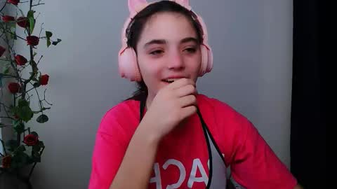 azumi_chan_ online show from November 23, 11:10 am