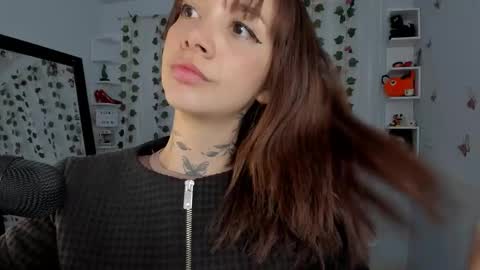 azumi saan online show from December 2, 2:06 am