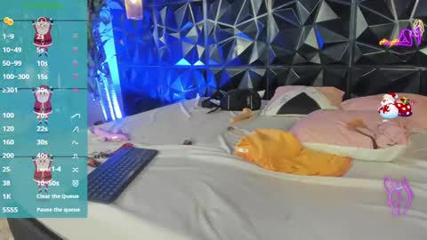 Azuraby online show from January 4, 1:31 am