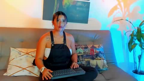 Azuraby online show from February 4, 11:38 pm