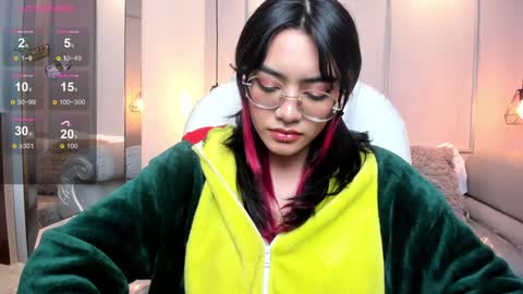 Azura online show from December 16, 11:07 pm