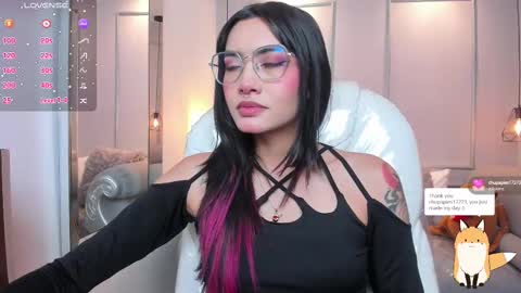 Azura online show from October 9, 7:23 pm