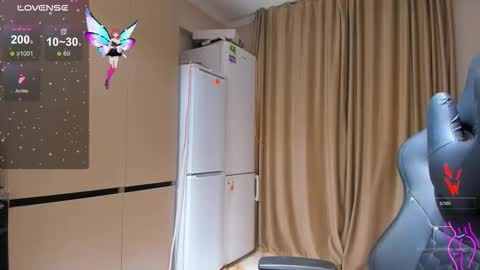 azure_moon online show from November 28, 3:04 pm