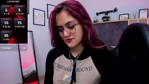 Snapshot of azurra_amatto2 chatting on May 25, 9:10 pm Azurra online show from May 25, 9:10 pm