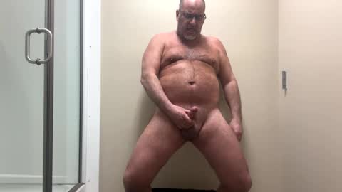 Snapshot of b0012 chatting on March 11, 5:57 pm B00123 online show from March 11, 5:57 pm