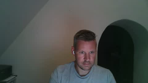Snapshot of b125953 chatting on July 14, 7:19 pm b125953 online show from July 14, 7:19 pm