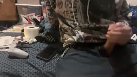 b1gd1k290013 online show from December 16, 2:27 am