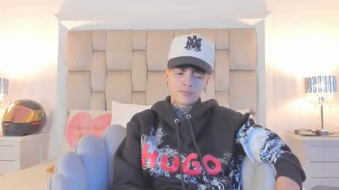 Anny online show from October 15, 11:54 am