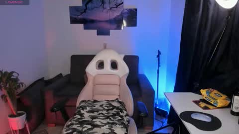 Snapshot of baaby_boyy chatting on September 12, 9:42 am odeley online show from September 12, 9:42 am