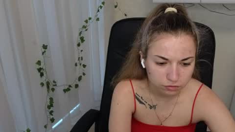 Snapshot of babby_anyaa chatting on June 21, 5:10 am Anya online show from June 21, 5:10 am