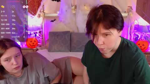 Snapshot of babees_eva chatting on October 19, 11:33 am Sweety Eva online show from October 19, 11:33 am