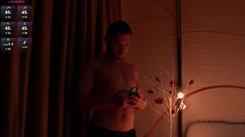 Snapshot of baby6_boy9 chatting on February 1, 8:02 am Luna and Medina online show from February 1, 8:02 am