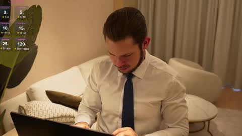 Snapshot of baby6_boy9 chatting on February 6, 2:53 pm Luna and Medina online show from February 6, 2:53 pm