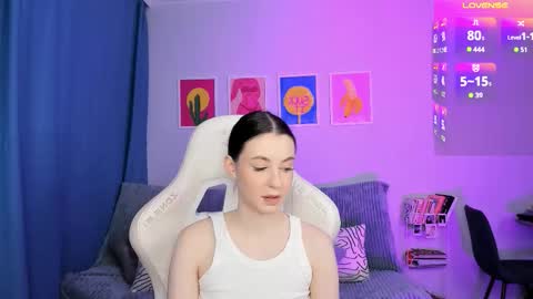 Baby Annabelle online show from November 24, 3:50 am