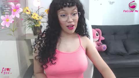 Snapshot of baby_blue18_ chatting on November 5, 5:13 pm salome online show from November 5, 5:13 pm