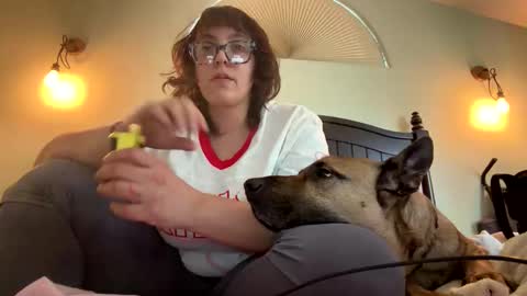 Snapshot of baby_bluu chatting on April 1, 12:55 am blue online show from April 1, 12:55 am