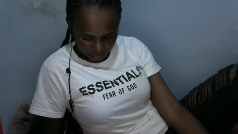 baby_fayyan online show from January 12, 6:35 pm