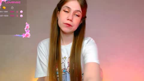 Snapshot of baby_girl_0001 chatting on January 5, 5:27 pm Kira online show from January 5, 5:27 pm