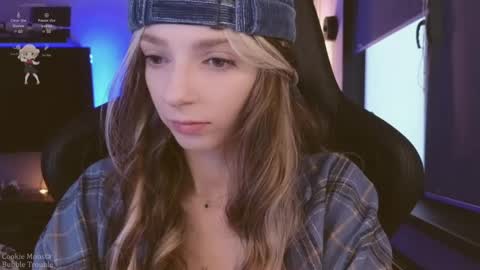 baby gopn1k online show from March 3, 5:09 am