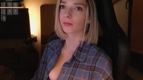 baby gopn1k online show from November 21, 5:06 am