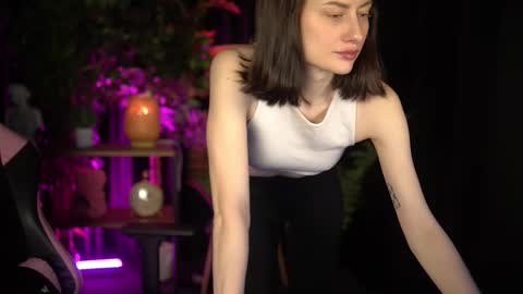 Snapshot of baby_luna_xo chatting on January 16, 7:34 am Hanna online show from January 16, 7:34 am