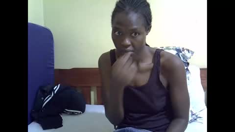 Snapshot of baby_may5 chatting on April 7, 12:05 pm baby_may5 online show from April 7, 12:05 pm