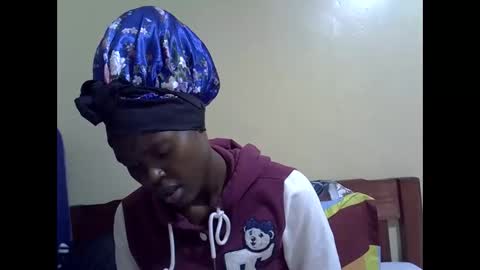 Snapshot of baby_may5 chatting on May 7, 10:15 pm baby_may5 online show from May 7, 10:15 pm
