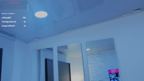 Snapshot of baby_naomy chatting on November 9, 2:59 pm baby_naomy online show from November 9, 2:59 pm