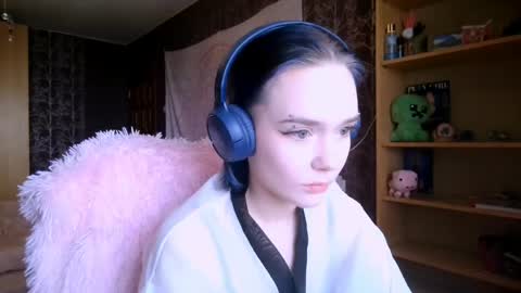 Snapshot of baby_onface chatting on May 14, 8:32 am Alice online show from May 14, 8:32 am