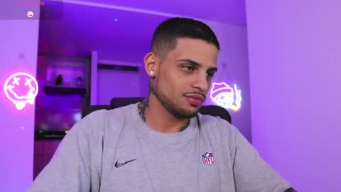 baby_rausch online show from December 19, 6:56 am