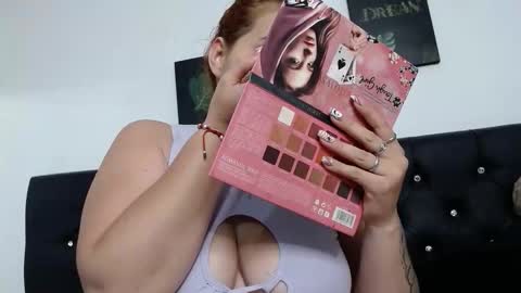 Daniella Soto online show from November 1, 3:19 am