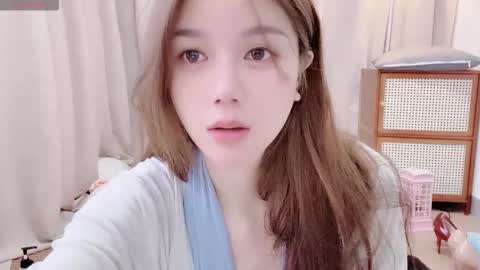 Snapshot of baby_su chatting on November 18, 7:57 am SuSu online show from November 18, 7:57 am