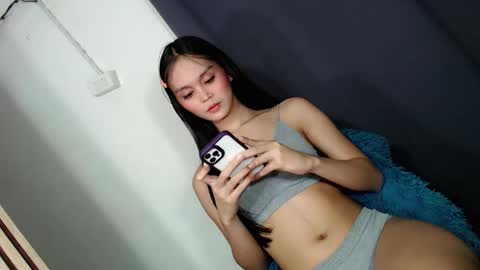 Snapshot of baby_zoexx chatting on September 16, 10:22 pm baby_zoexx online show from September 16, 10:22 pm