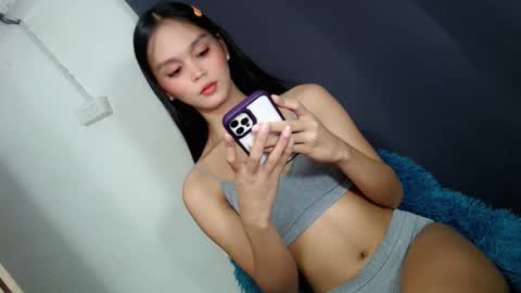 Snapshot of baby_zoexx chatting on September 19, 10:10 pm baby_zoexx online show from September 19, 10:10 pm